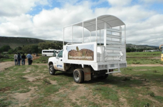 Camion de safari